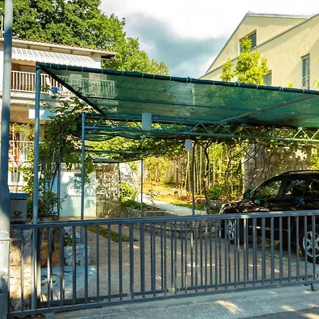 With A Parking Space Njivice, Krk - 20988 דירה