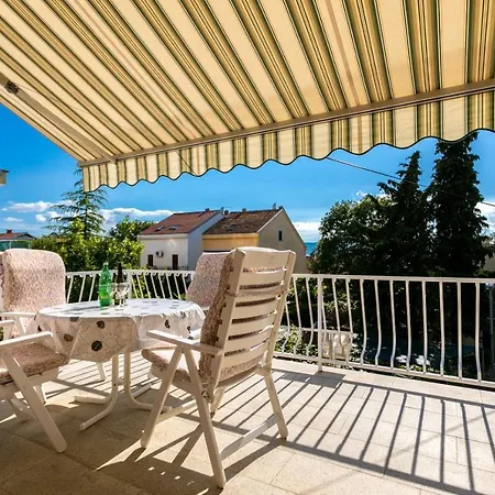 Apartman With A Parking Space Njivice, Krk - 20988